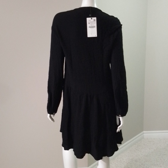 C5 Zara M black textured dress with opalescent buttons NWT - Picture 10 of 12
